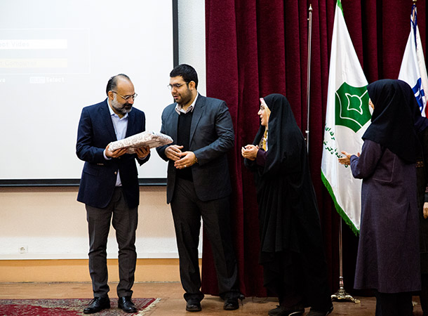 سخنرانی شاهین فاطمی در دانشگاه شریعتی سخنرانی شاهین فاطمی در دانشگاه شریعتی