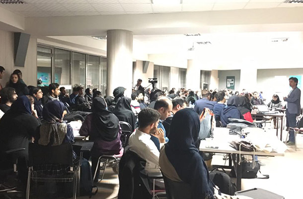 درسا در کنار رویداد هنر و بازار آرتاپ درسا در کنار رویداد هنر و بازار آرتاپ