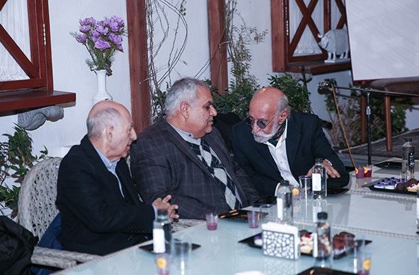 رونمایی از پوستر چهارمین جایزه معماری پارسیان رونمایی از پوستر چهارمین جایزه معماری پارسیان