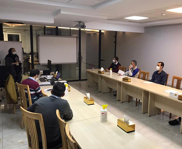 ورکشاپهای هفتگی سفیران درسا ورکشاپهای هفتگی سفیران درسا
