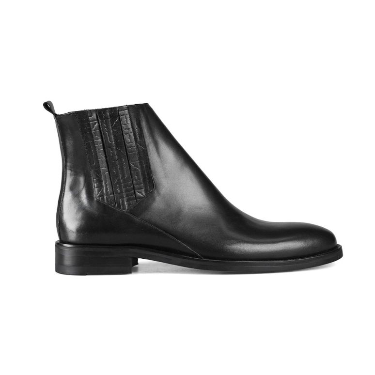 چلسی بوت نقش‌دال